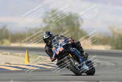 media/Nov-16-2025-Race Pace (Sun) [[8c5fa54630]]/Verified Riders/2-Turn 7 (945am)/